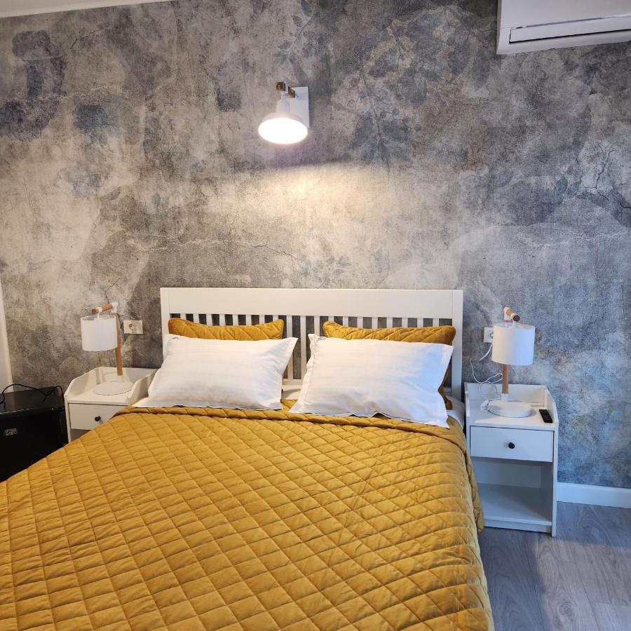 My Room Accommodation Curtea de Argeş Exterior foto